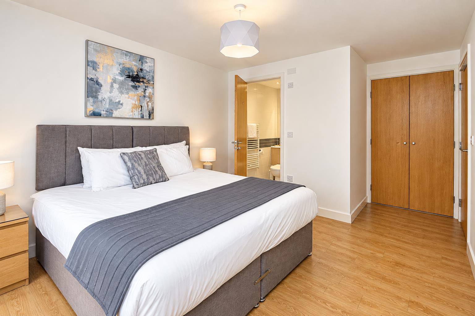 10 Merrivale Mews, Milton Keynes